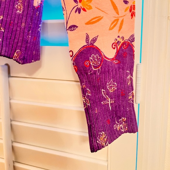 Jane Doe Collection (with Tag!) Pink floral sweater - Picture 5 of 10